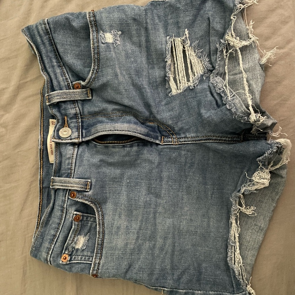Levi shorts